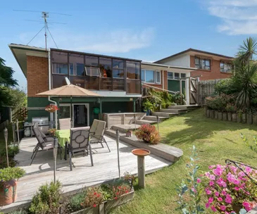 Soak up long summer evenings in this private Half Moon Bay home