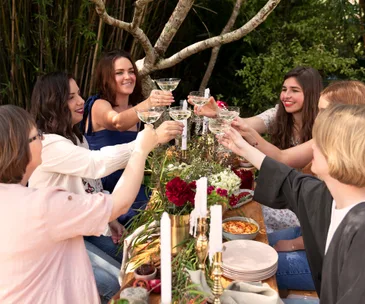 How to throw the ultimate Insta-worthy Christmas lunch