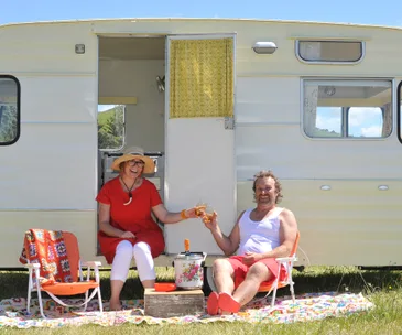 The Block NZ winners Amy and Stu have the cutest yellow caravan