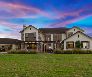 This impressive Waitoki home blends country living with luxurious style