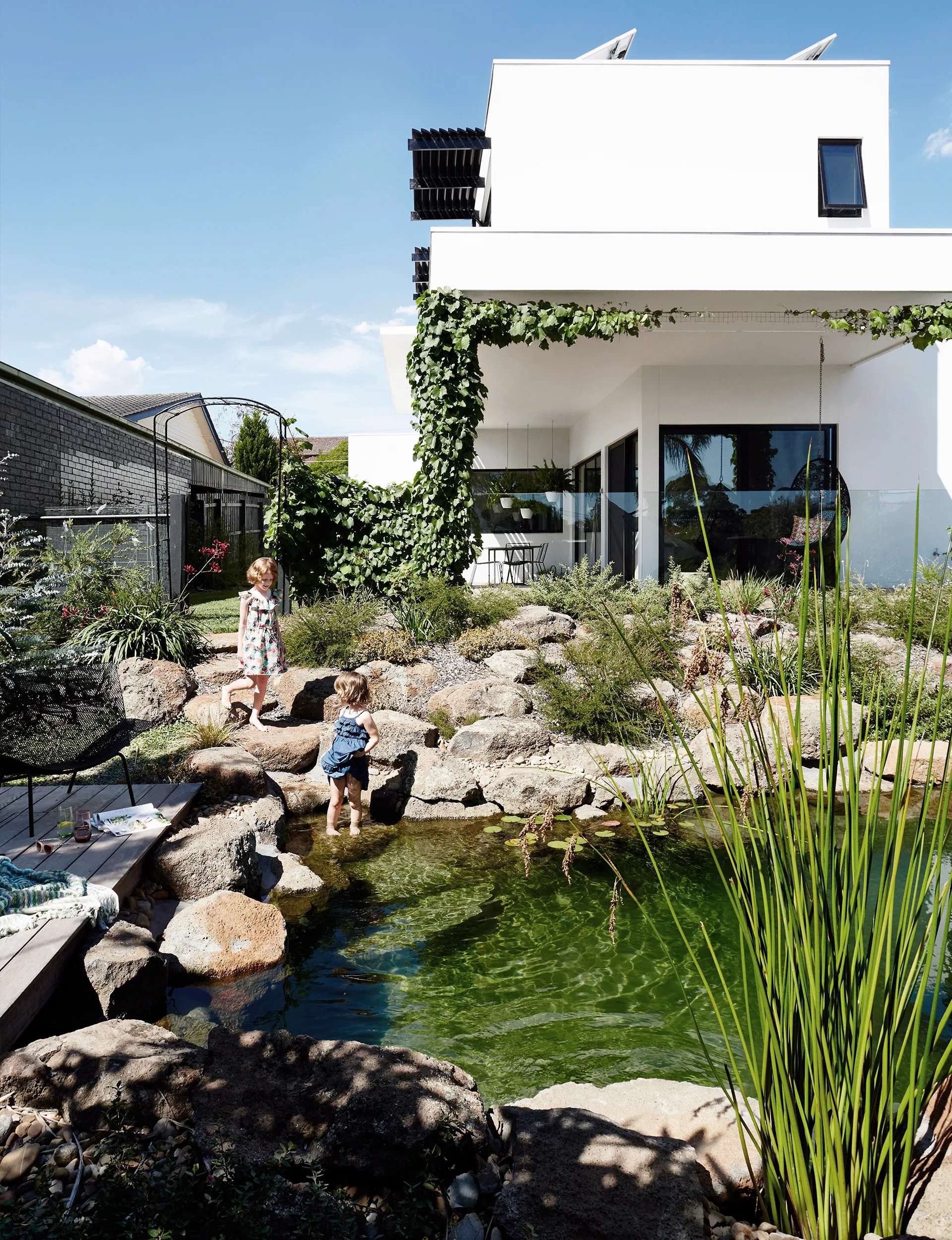 landscaping water features, garden pond