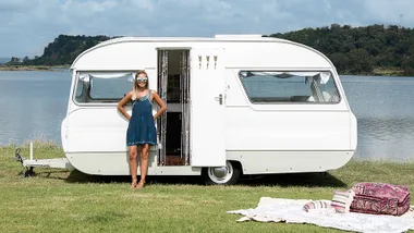 This run-down caravan received a Moroccan-Mexican inspired makeover