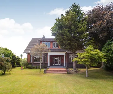 Enjoy relaxed living in a grand period home in the Manawatu