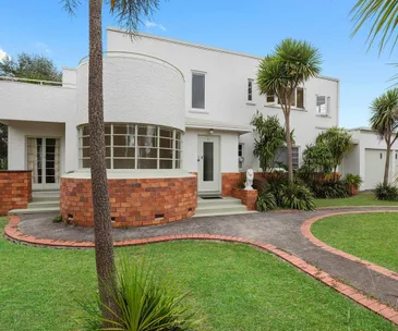 7 Art Deco style homes for sale from across New Zealand