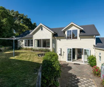 This sizeable home on the Otago Peninsula is perfect for families