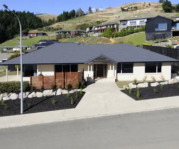 This modern Nelson home offers stylish family living