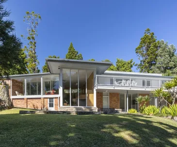 7 modernist homes for sale that are still full of Mid Century charm