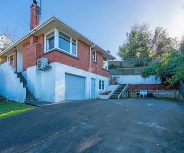 This cute Caversham home for sale would make any family happy