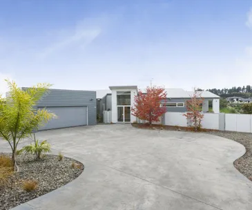 This elegant Fitzherbert home for sale is perfect for family living