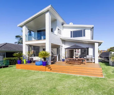 This modern Glendowie home for sale is perfect for a growing family