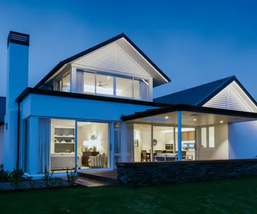 Enjoy an idyllic holiday lifestyle at this stunning Clearwater home for sale