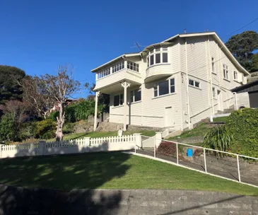 This sunny 1920s Wellington home still has original character features