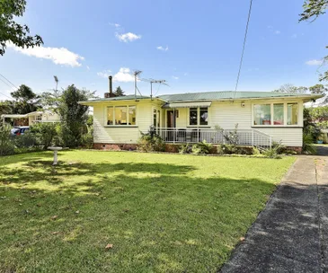 7 large Auckland properties for sale that have development potential