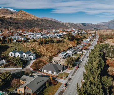 Enjoy warm, modern living at this well-placed Arrowtown home for sale