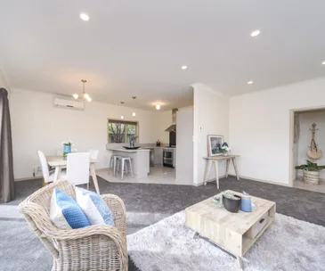 This 3-bedroom Hokowhitu townhouse for sale has everything you need