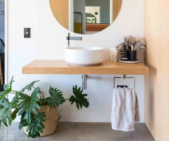 3 affordable ways to design an ensuite