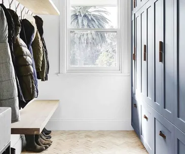 5 things every functional and stylish mudroom should have