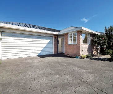 This low-maintenance Somerfield home offers functional family living
