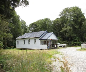 5 one-bedroom homes in the South Island for sale that are full of potential