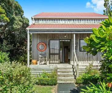 9 cute one-bedroom homes that will make you want to downsize
