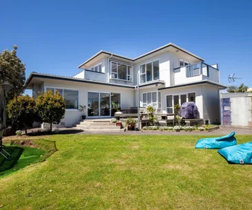This modern Strandon home for sale will surprise and delight