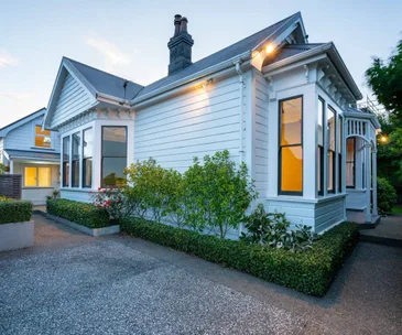 This stunning villa for sale in Mornington is filled with character features
