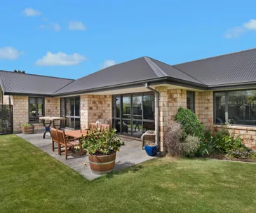 This immaculate Rolleston family home comes with endless appeal