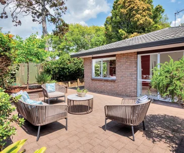 This 3-bedroom Pakuranga home for sale is perfect for a family