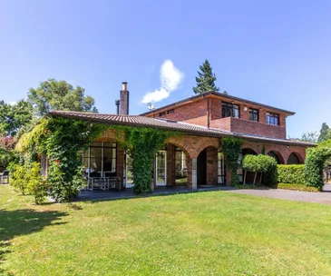 Enjoy space and privacy at this impressive 4-bedroom Turangi home