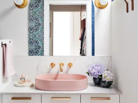 This luxurious ensuite proves you can go bold in a small space