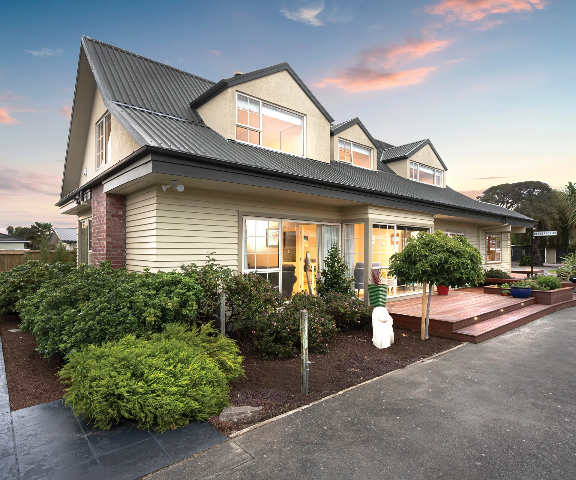 Enjoy the ultimate family lifestyle in this 5-bedroom home