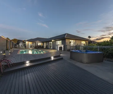 This immaculately presented home is ready for your family to move right in