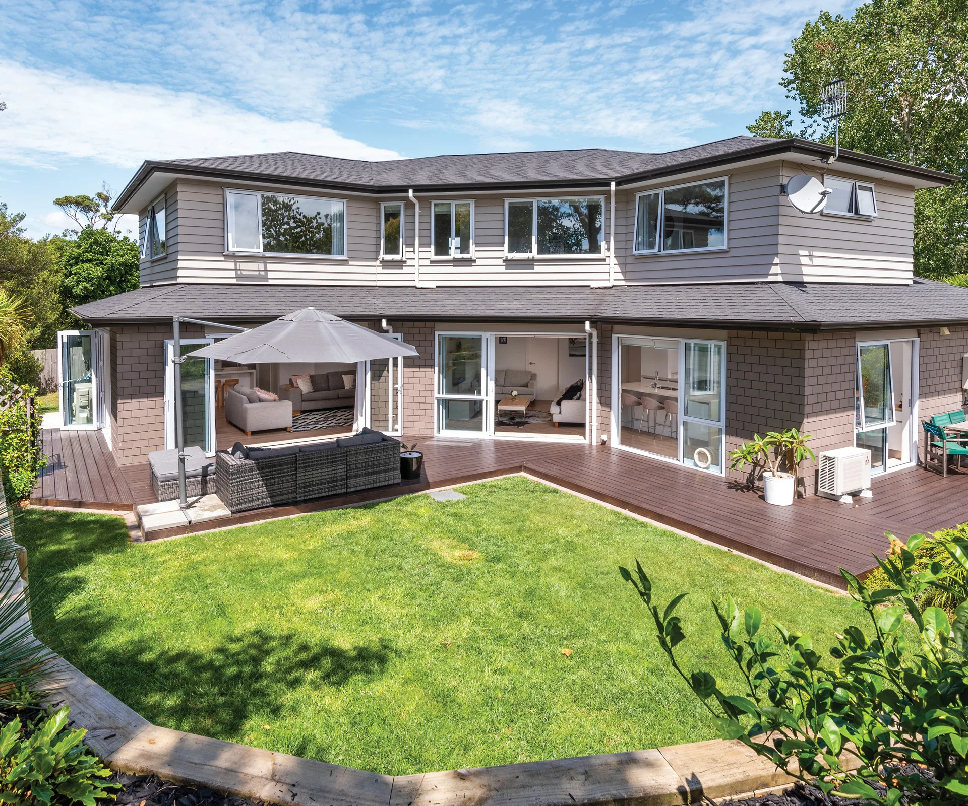 This light-filled home in Mellons Bay comes with a self-contained unit