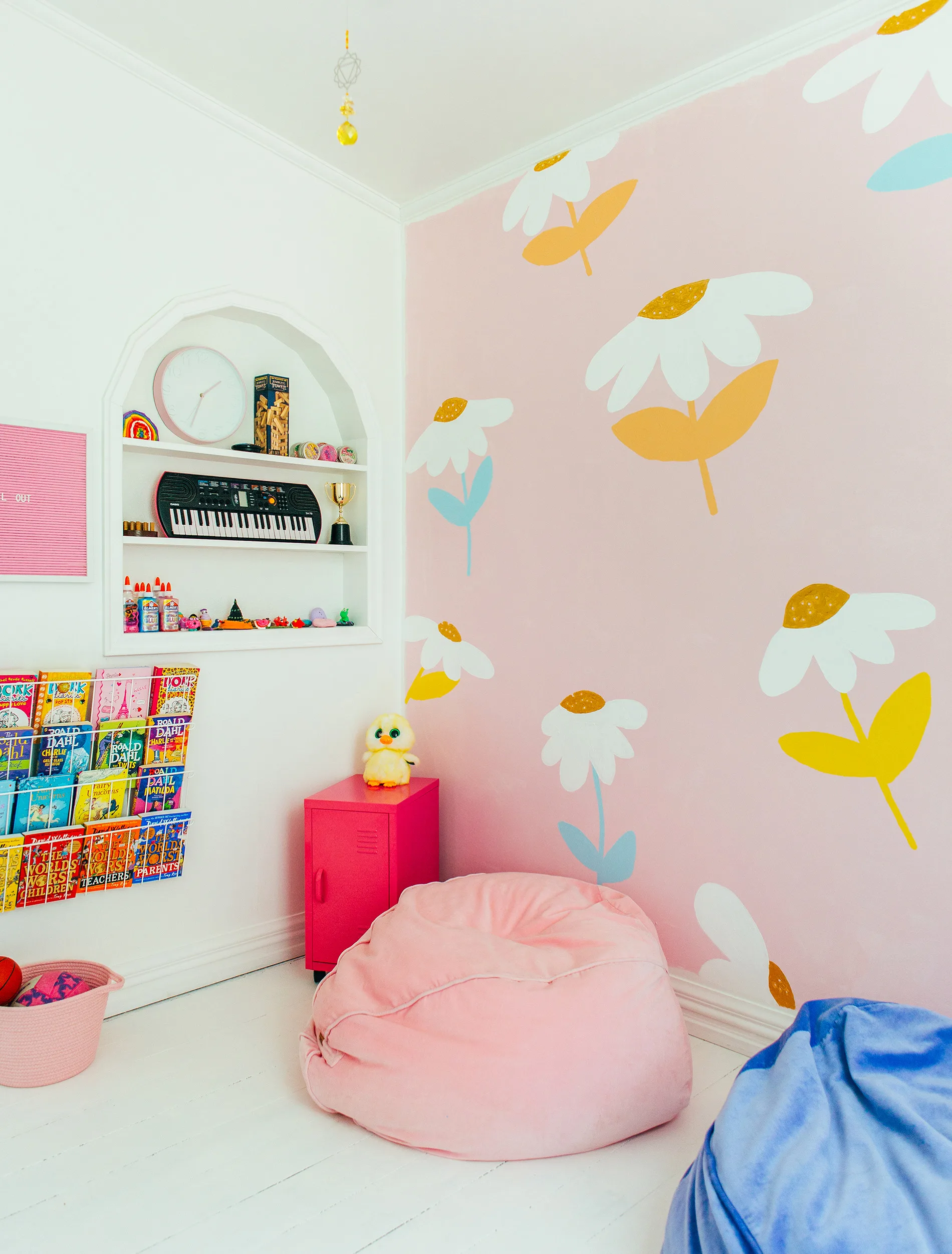 Resene colour home awards, pink wall