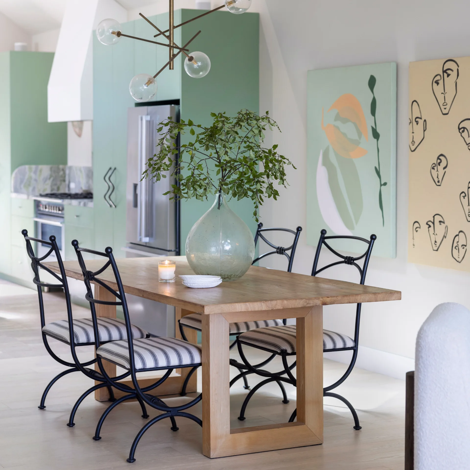 10 rules interior designers swear by