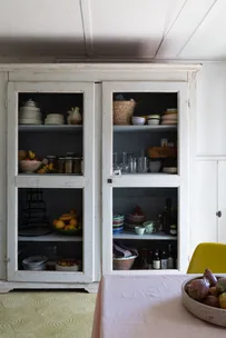 Shop theses timeless pieces for a Tuscan farmhouse look