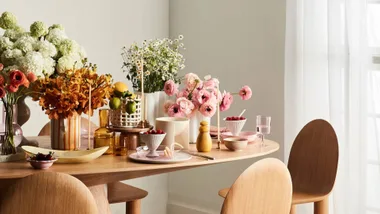 13 things you should never, ever pass up at an op shop