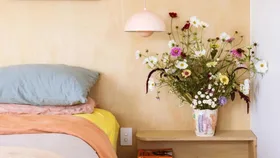 How to make cut flowers last longer