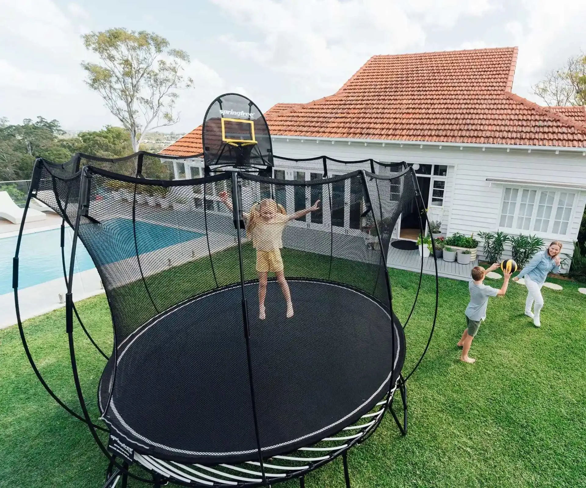 Your guide to the best trampolines NZ to shop online