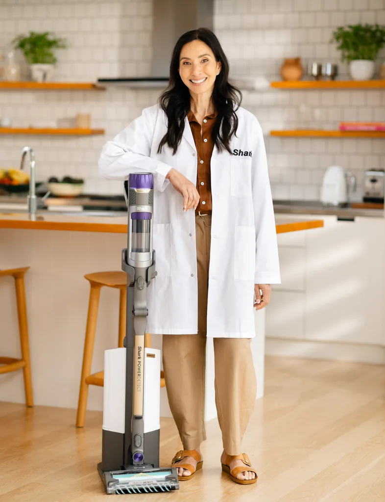 Dr Michelle Dickinson with the Shark PowerDetect vacuum