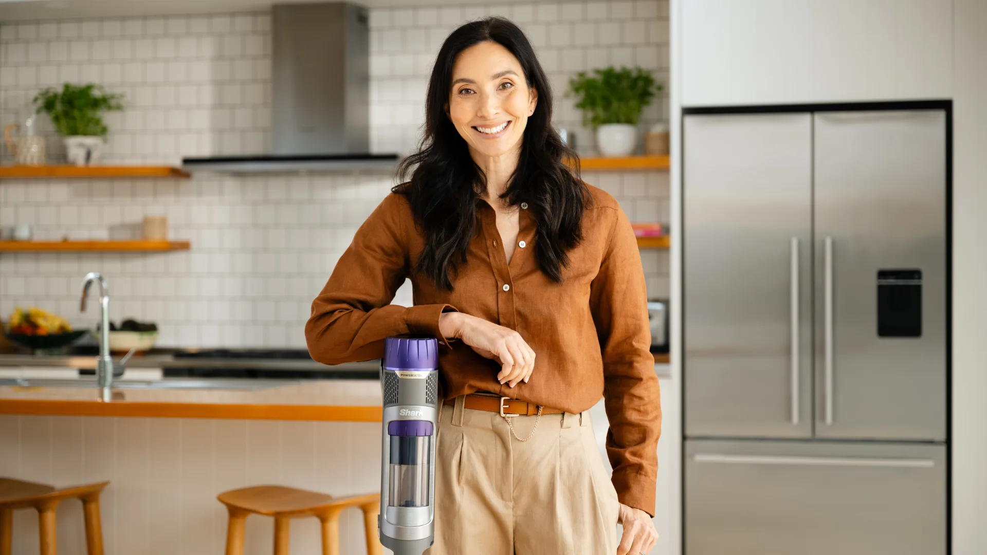 Dr Michelle Dickinson with the Shark PowerDetect vacuum