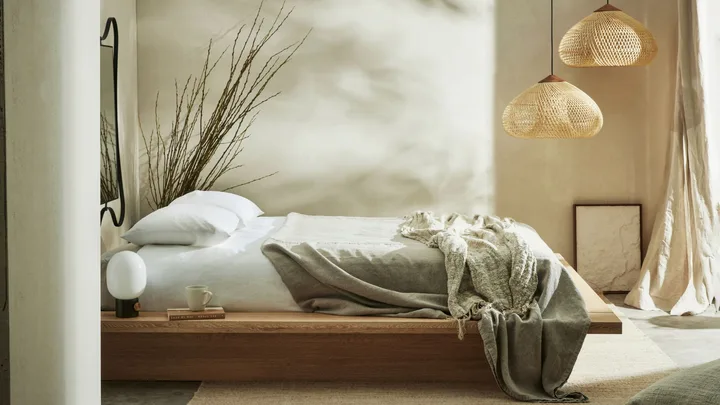 A buyer’s guide to quality linen sheets for that hotel feeling