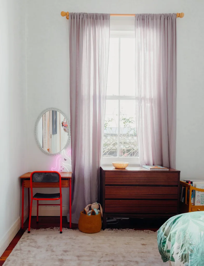 kids bedroom with desk