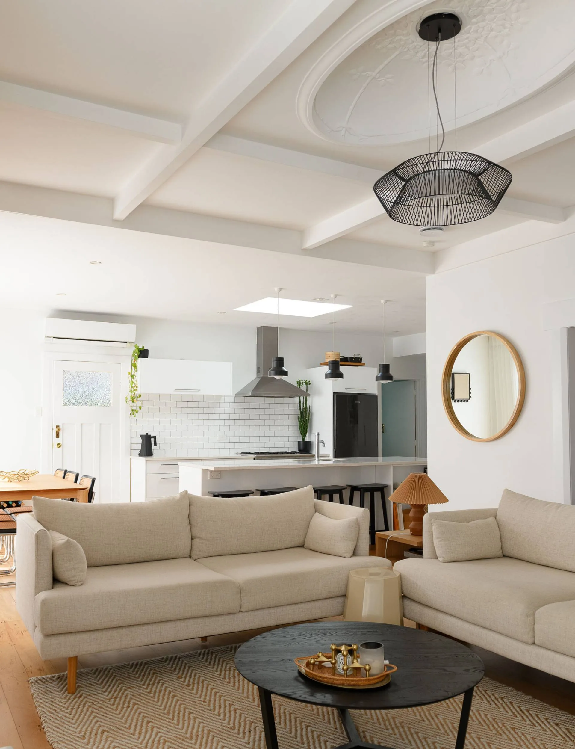 dinning room with beige couch