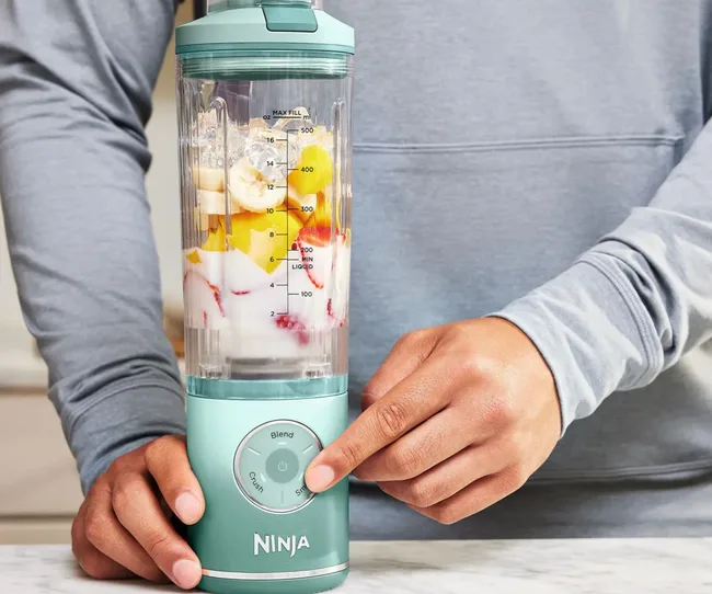 Ninja portable blender in green