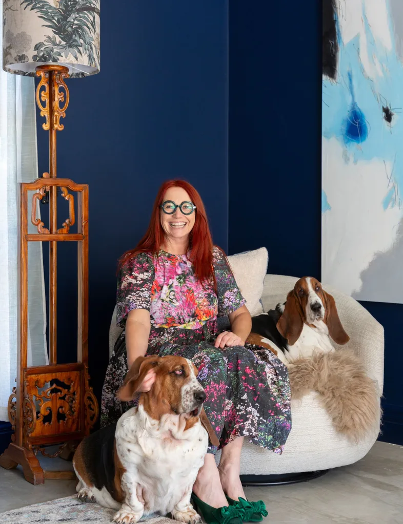 Homeowner Raw with basset hounds Beauregard and Huckleberry