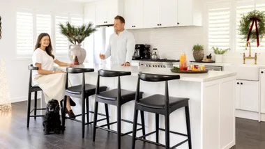 Lifestyle & Beauty Editor Anna Lee shares her Pūhoi renovation and Christmas traditions