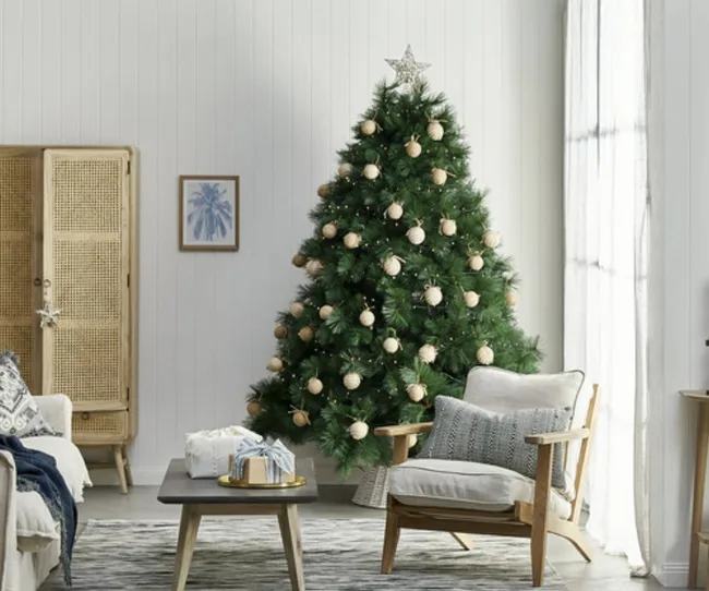 Royal Deluxe Bristle Christmas Tree