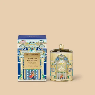 Glasshouse Fragrances Under The Mistletoe Spiced Apple & Red Berries Candle