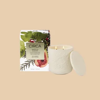 Circa White Fig & Cedar Candle